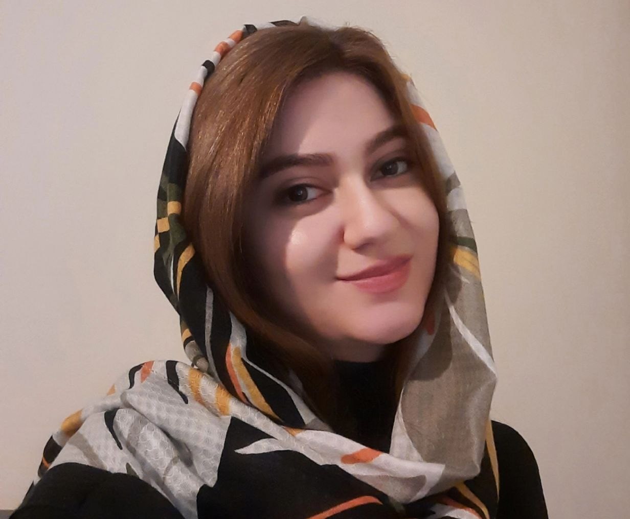 آزاده ستوده